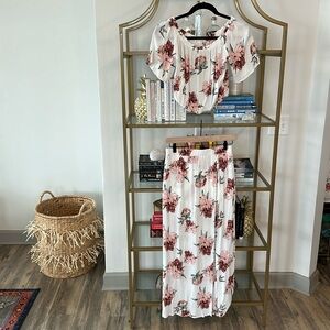 Illa Illa matching skirt & crop top set size M